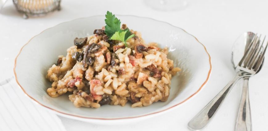 Lee más sobre el artículo Risotto de Champiñones y Jamón Ibérico